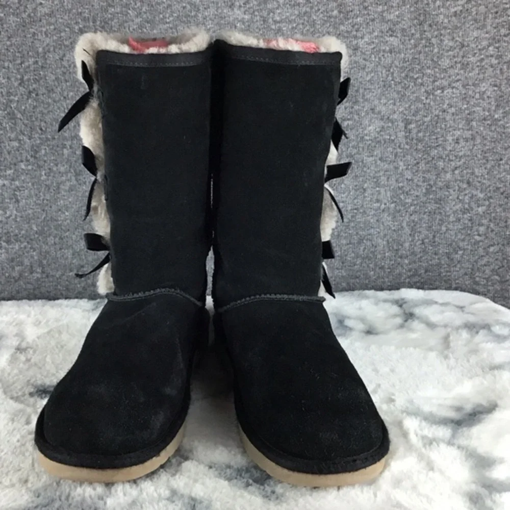 UGG Koolaburra Suede Victoria Three Bow Faux Fur Lined Boot‎ Size 7